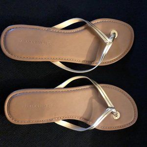 Banana Republic Flip Flop Sandals